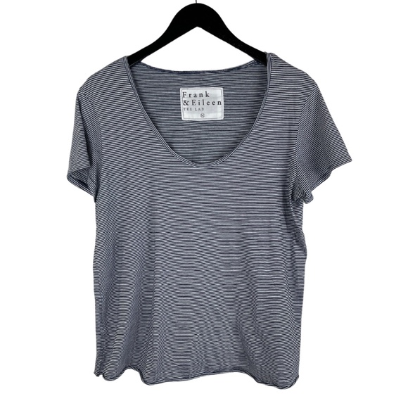 Frank & Eileen Tee Lab Scoop Neck Navy Micro Stripe T-Shirt Size Medium - Picture 3 of 9